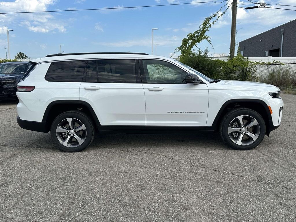 New 2026 Jeep Grand Cherokee L Limited Sport Utility