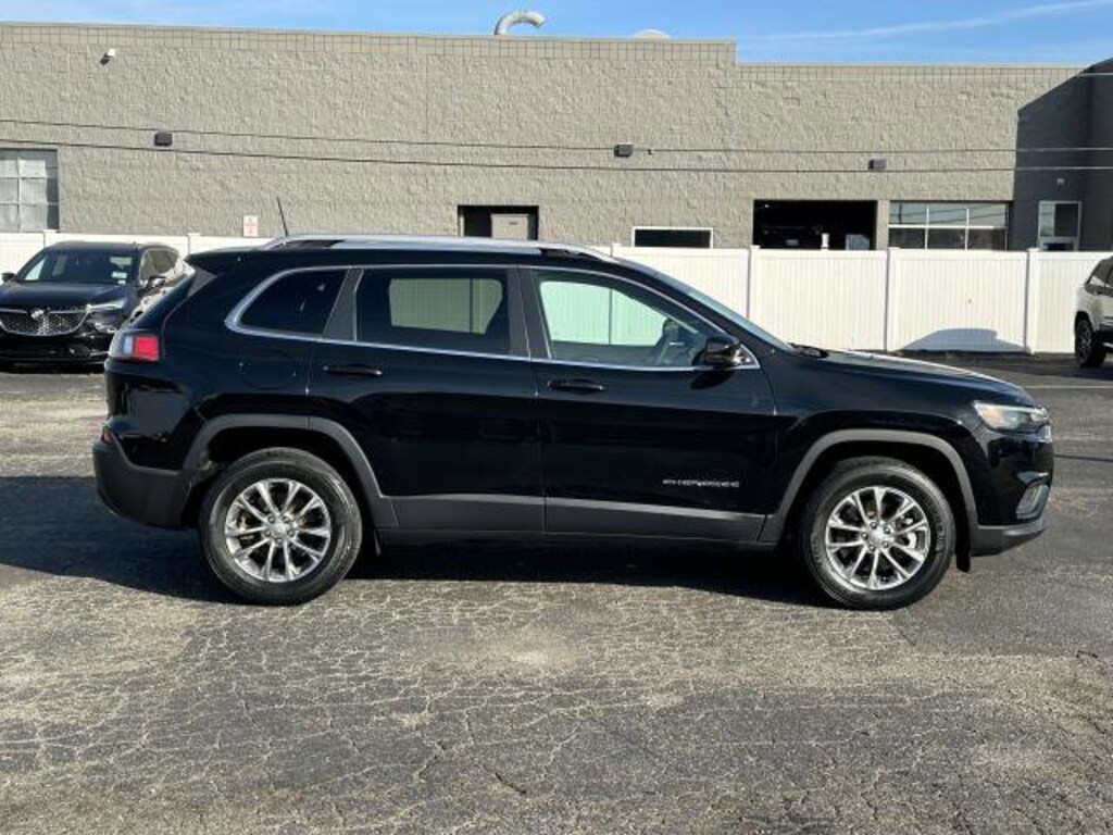 Used 2021 Jeep Cherokee For Sale in Sterling Heights MI Stock MD214113