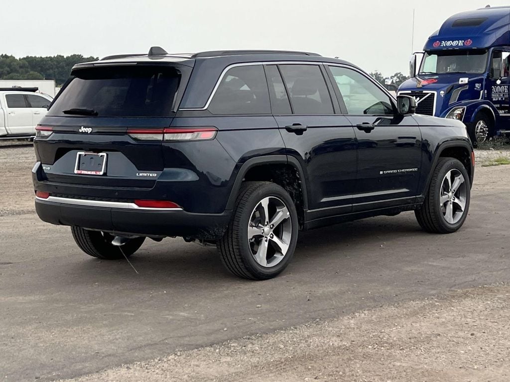 New 2026 Jeep Grand Cherokee Limited Sport Utility