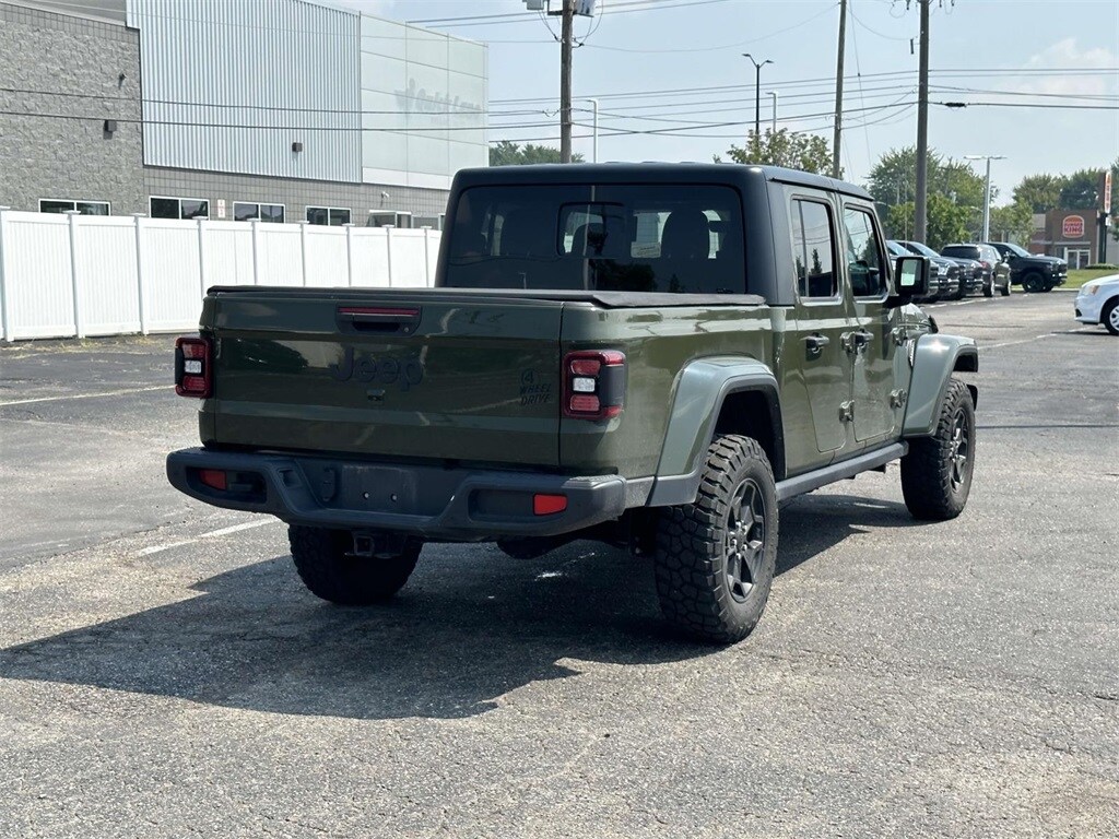 2022 Jeep Gladiator Willys photo 4
