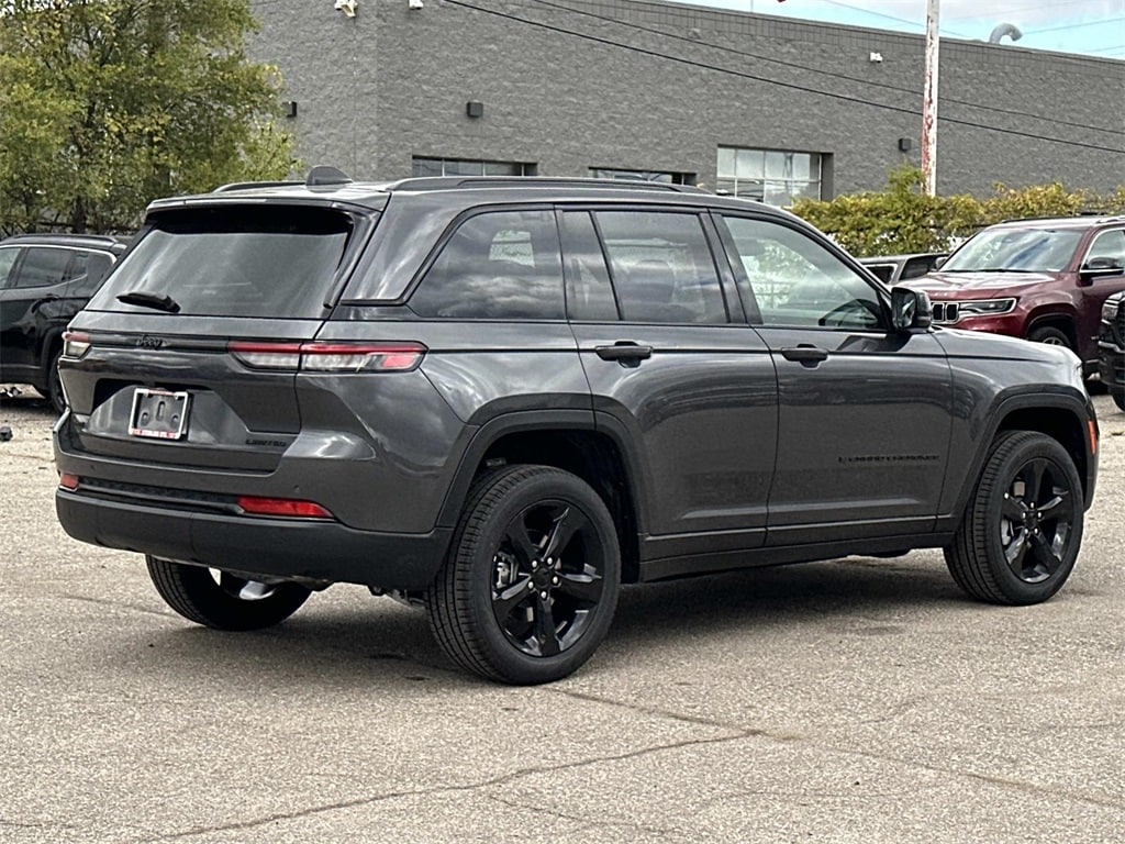 New 2025 Jeep Grand Cherokee Limited Sport Utility