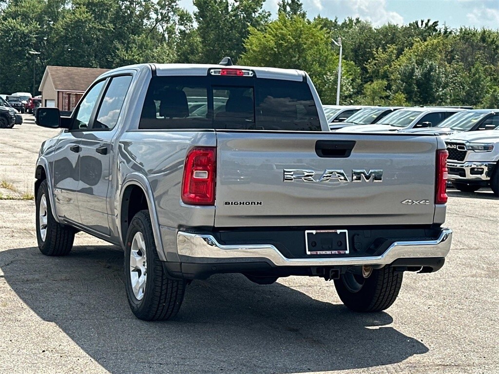 2025 Ram 1500 Big Horn Lone Star photo 4