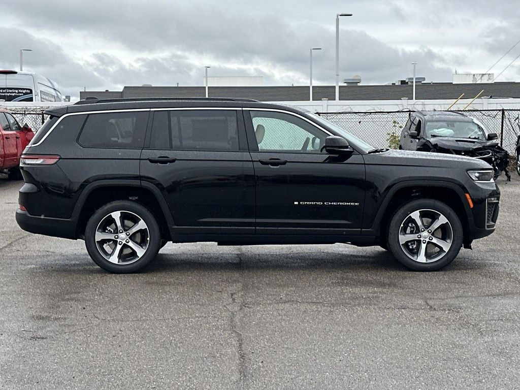 New 2026 Jeep Grand Cherokee L Limited Sport Utility