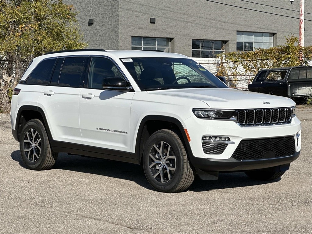 New 2025 Jeep Grand Cherokee Limited Sport Utility
