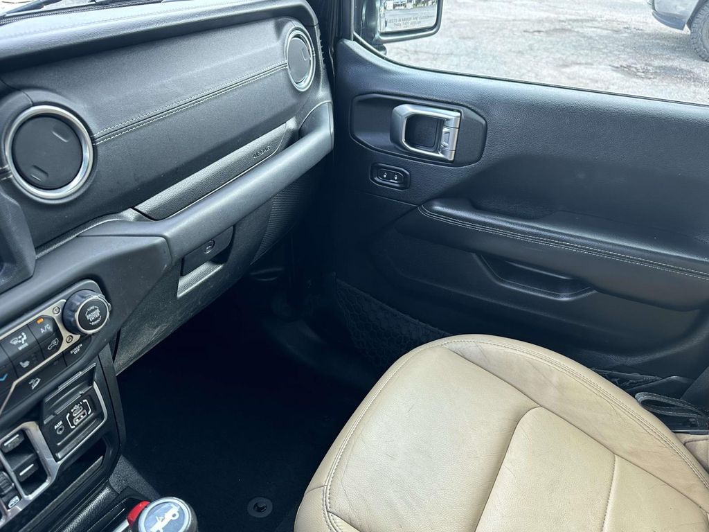 2018 Jeep All-New Wrangler Unlimited Sahara - Photo 34