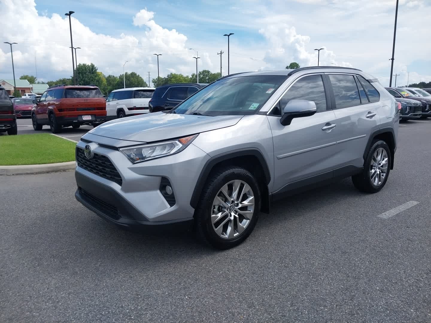 Used 2020 Toyota RAV4 XLE Premium with VIN 2T3C1RFV4LW095762 for sale in Lafayette, LA