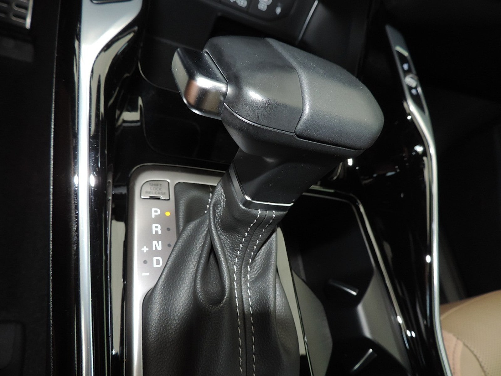 2026 Kia Sorento X-Line SX Prestige - Photo 26