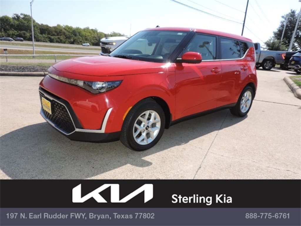 Certified 2023 Kia Soul LX Hatchback