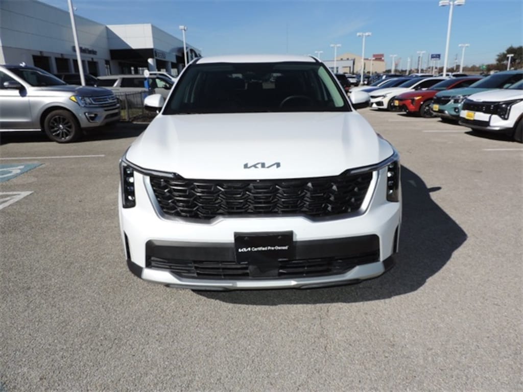 Certified 2026 Kia Sorento LX SUV