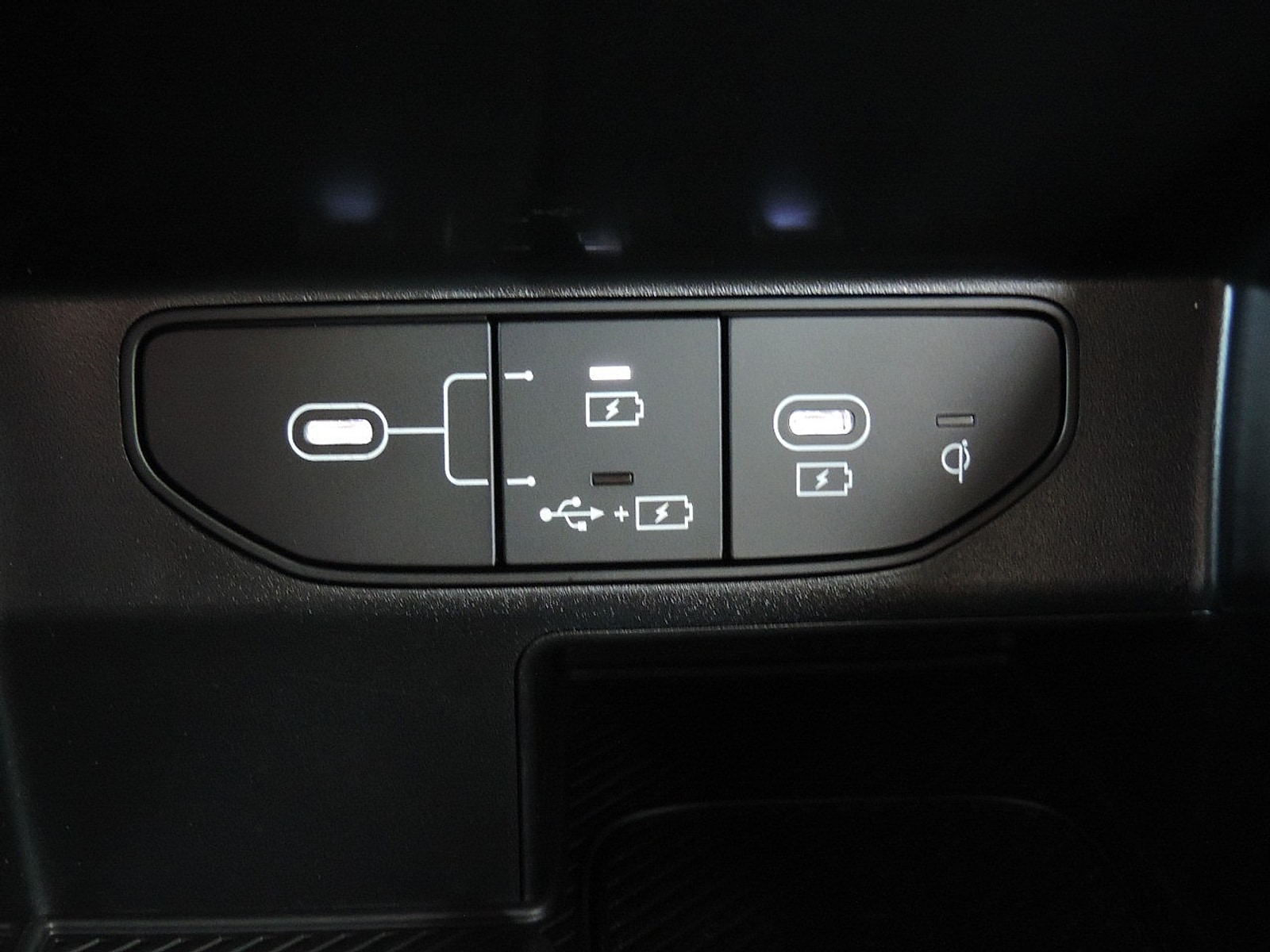 2026 Kia Sorento X-Line SX Prestige - Photo 25