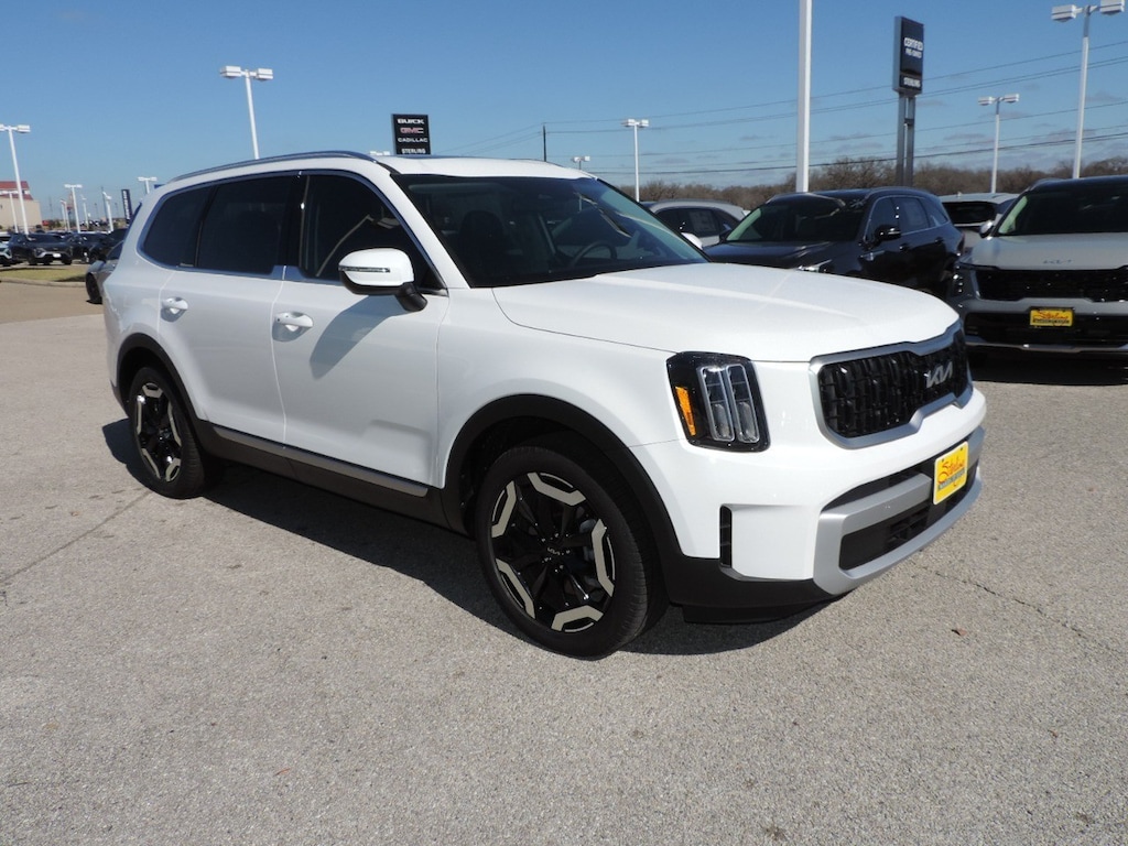 Certified 2025 Kia Telluride EX SUV