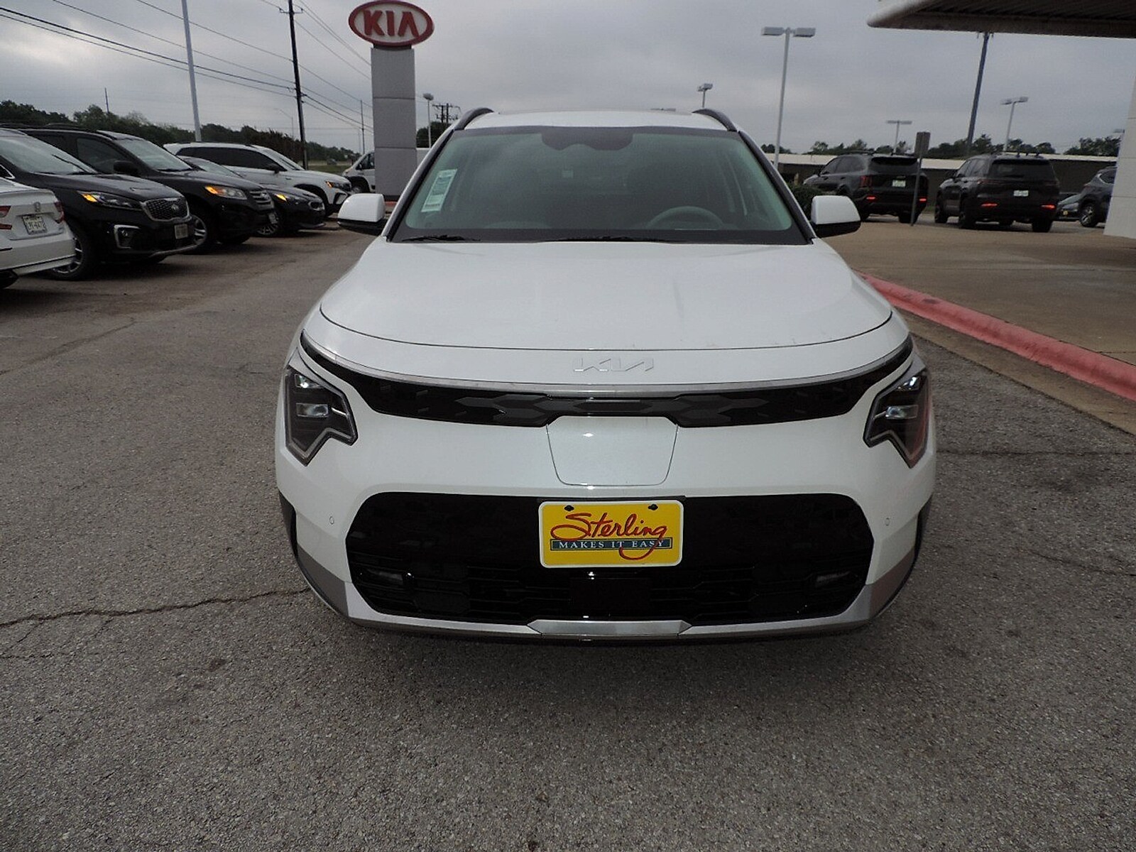Used 2023 Kia Niro Wave with VIN KNDCT3L19P5033411 for sale in Bryan, TX