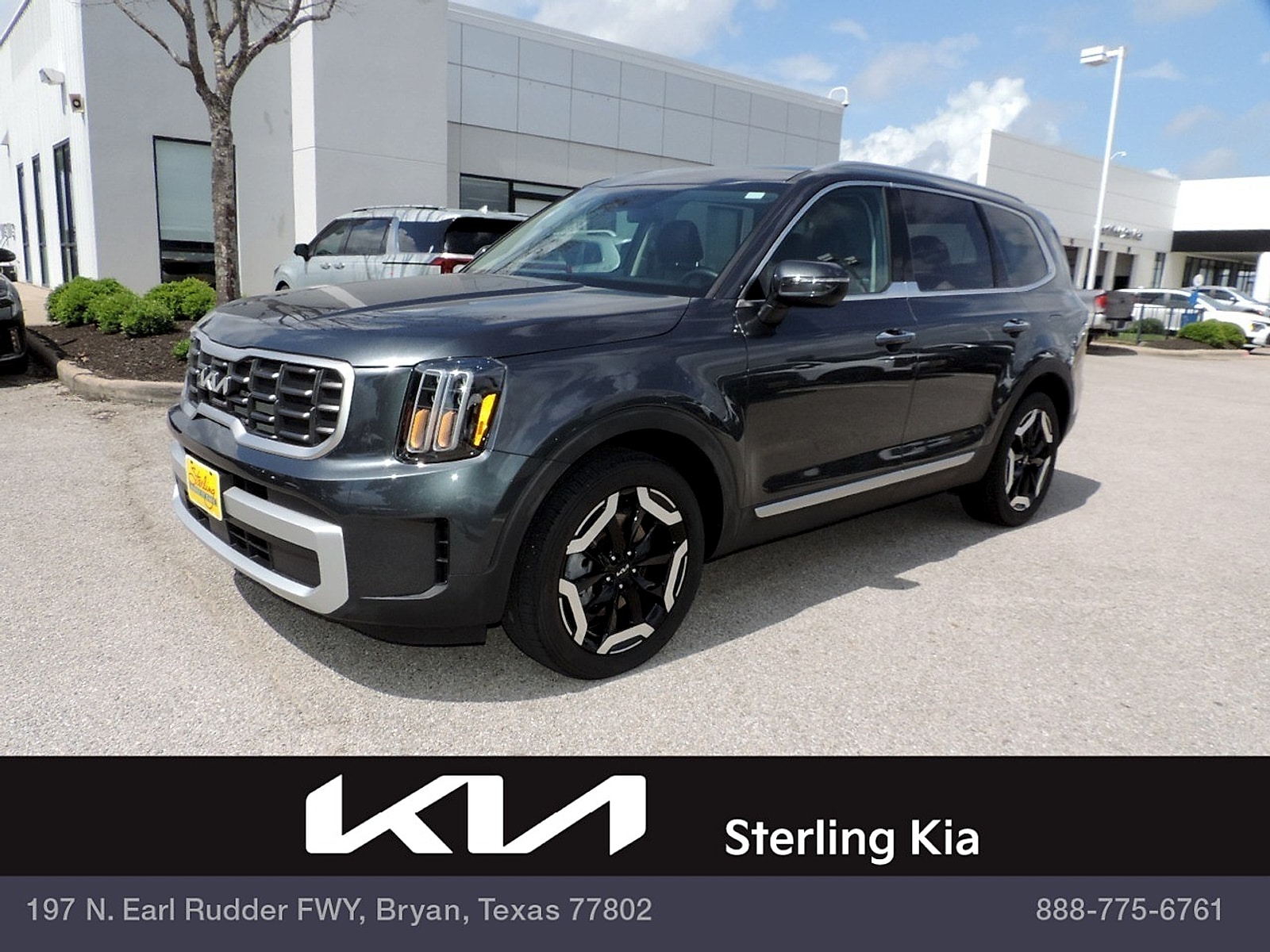 2024 Kia Telluride S FWD's photo