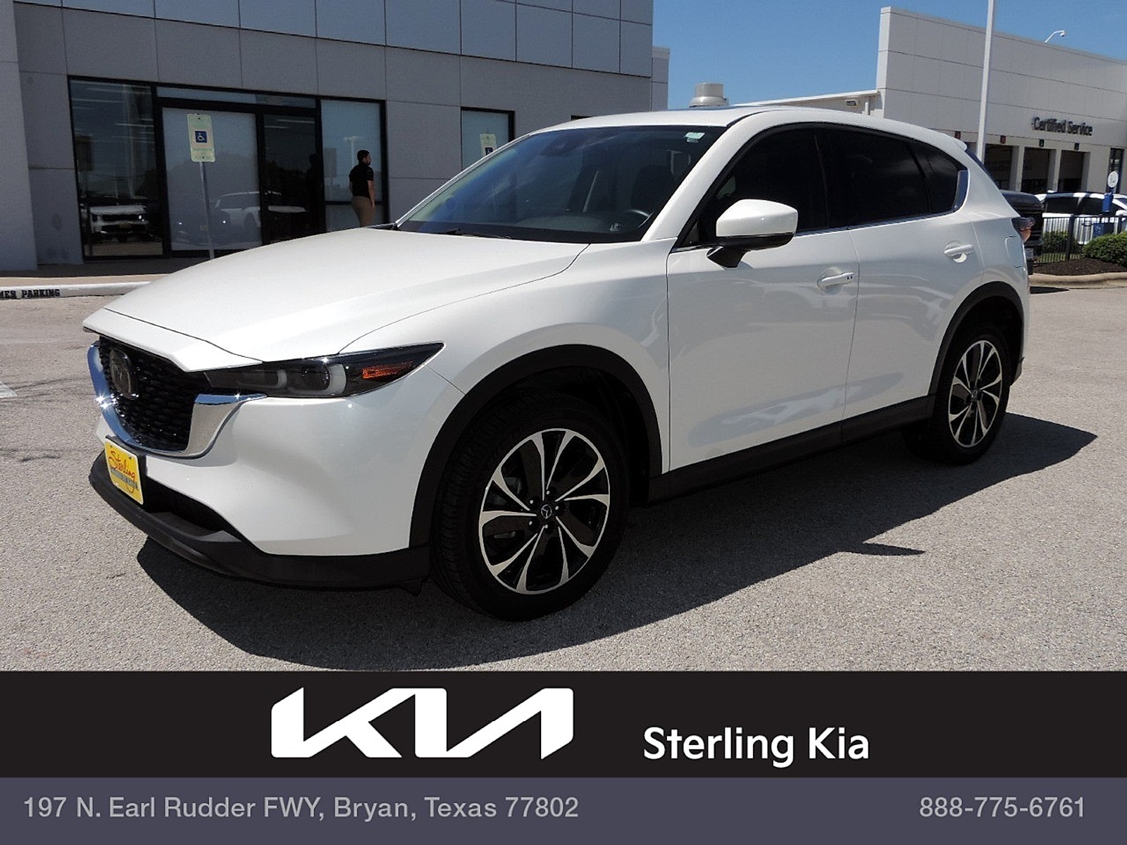 2022 Mazda CX-5 S Premium package