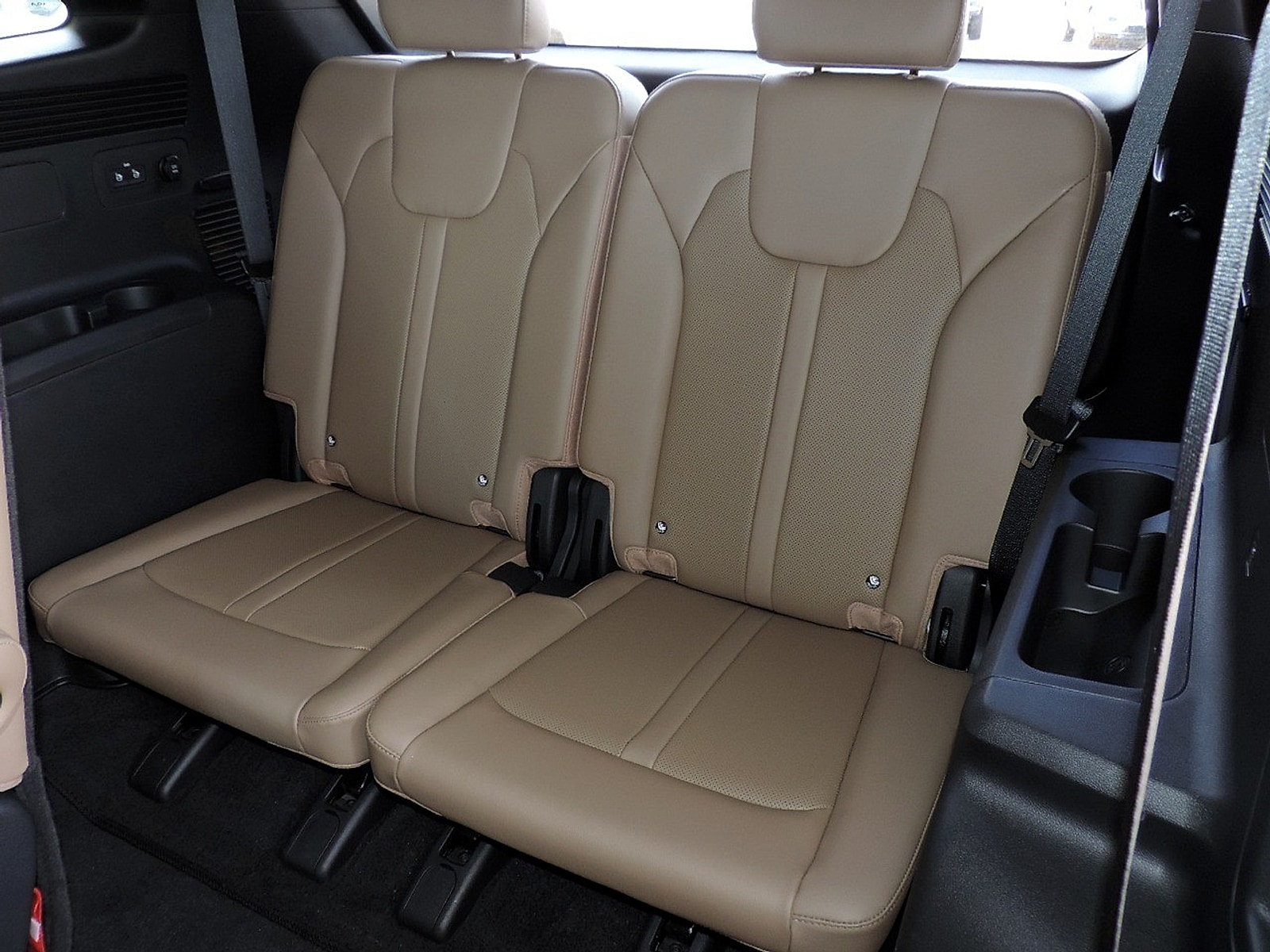 2026 Kia Sorento X-Line SX Prestige - Photo 16