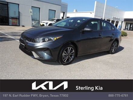 2022 Kia Forte LXS Sedan Regular Unleaded