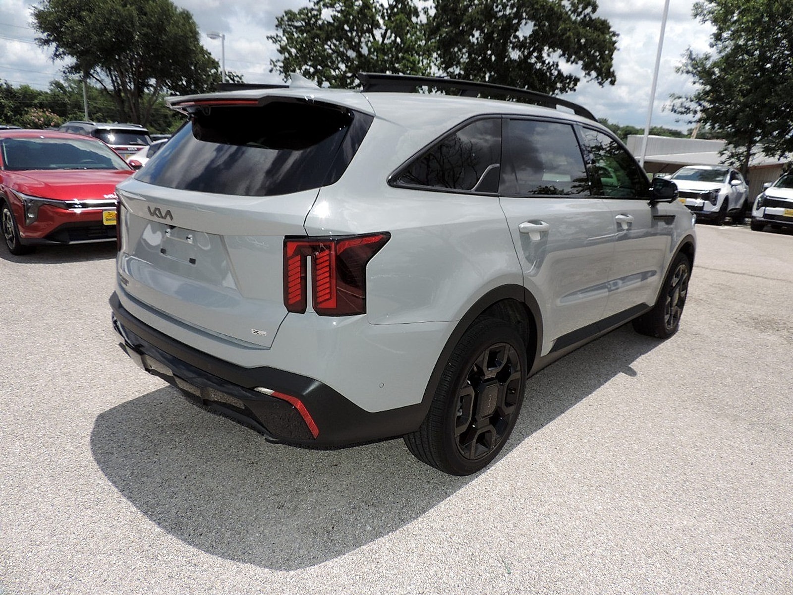 2026 Kia Sorento X-Line SX Prestige - Photo 5