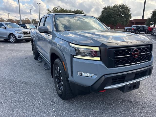 2023 Nissan Frontier PRO-X's photo