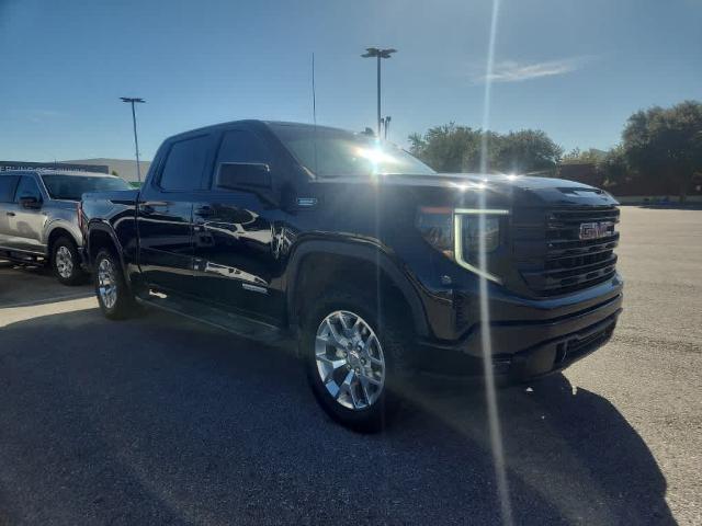 2023 GMC Sierra 1500 Elevation's photo