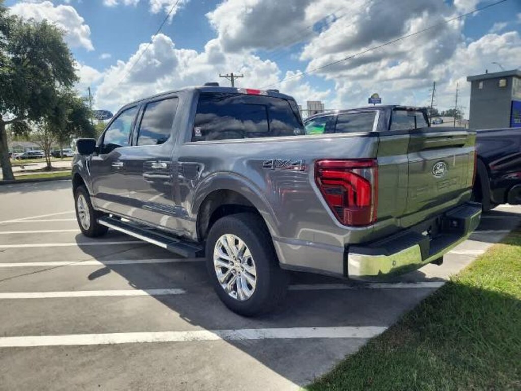 Used 2024 Ford F-150 Lariat Crew Cab Pickup