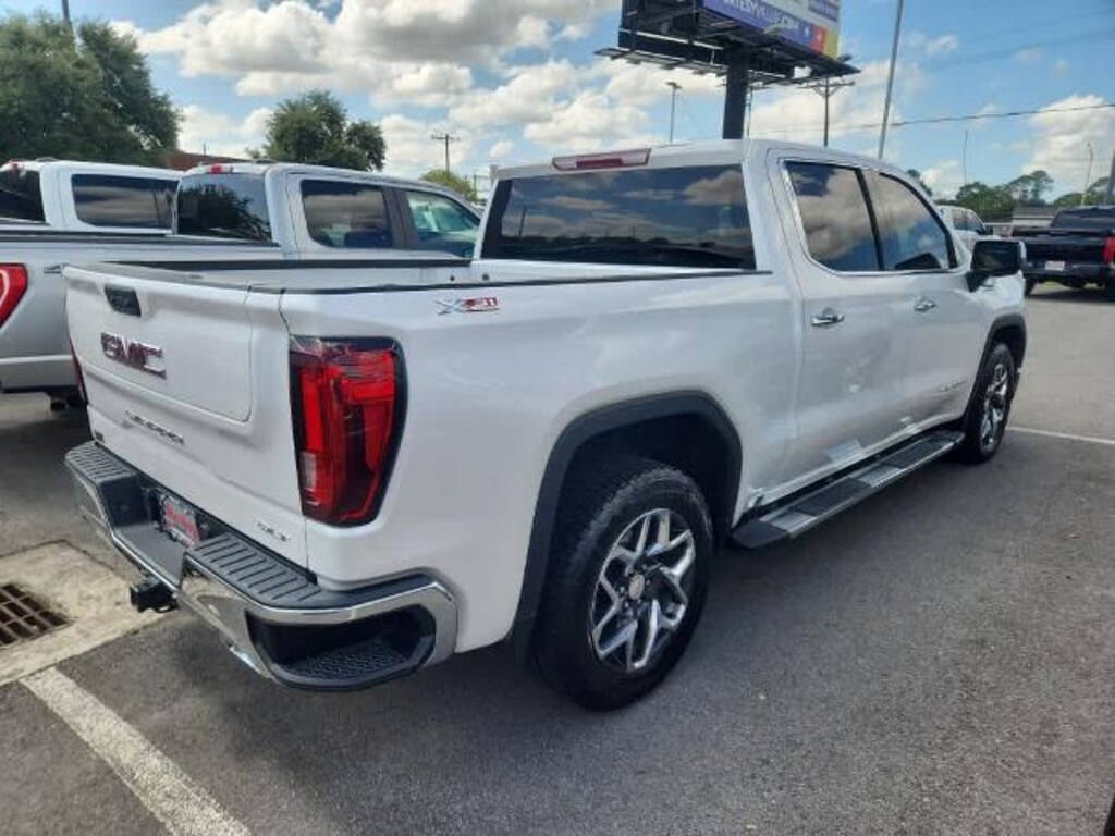 Used 2023 GMC Sierra 1500 SLT Crew Cab Short Bed Truck