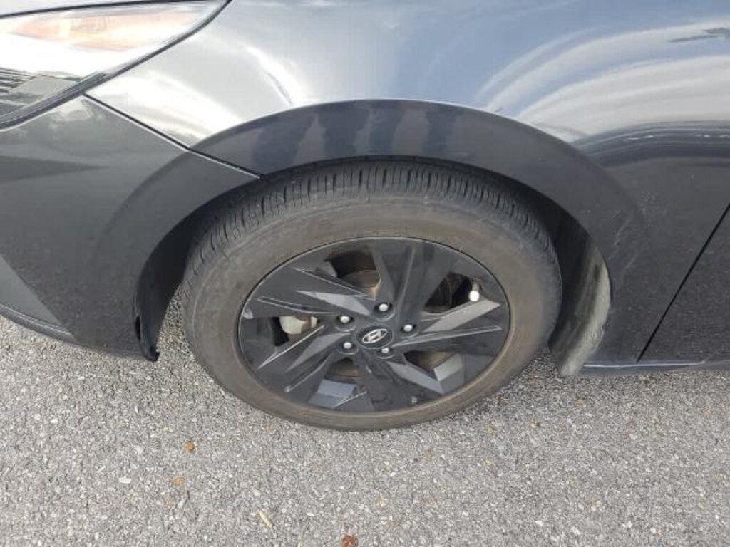 Used 2023 Hyundai Elantra SEL Sedan