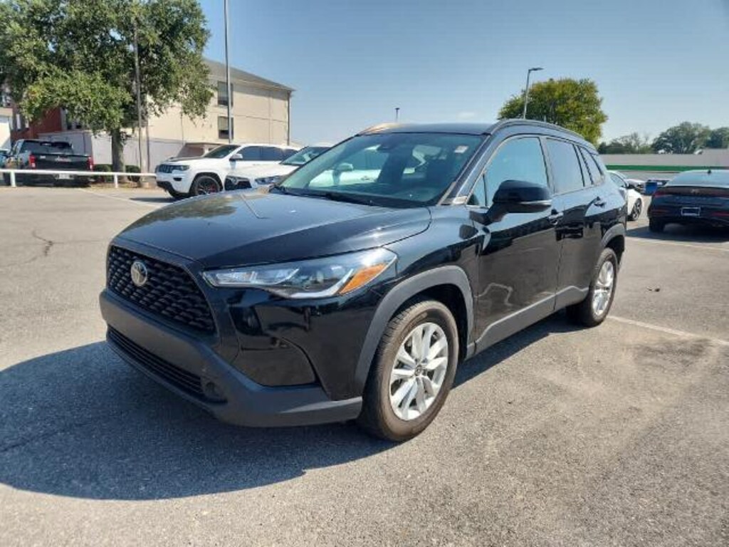 Used 2022 Toyota Corolla Cross LE SUV