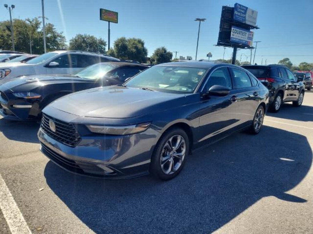 Used 2024 Honda Accord EX Sedan
