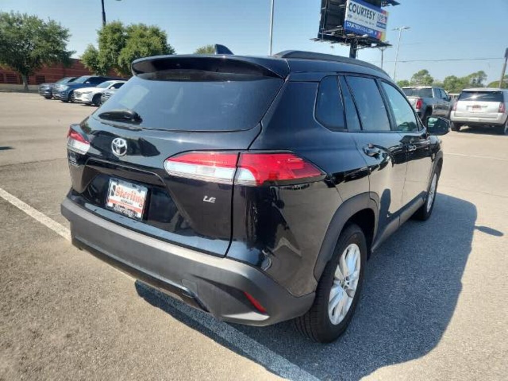 Used 2022 Toyota Corolla Cross LE SUV