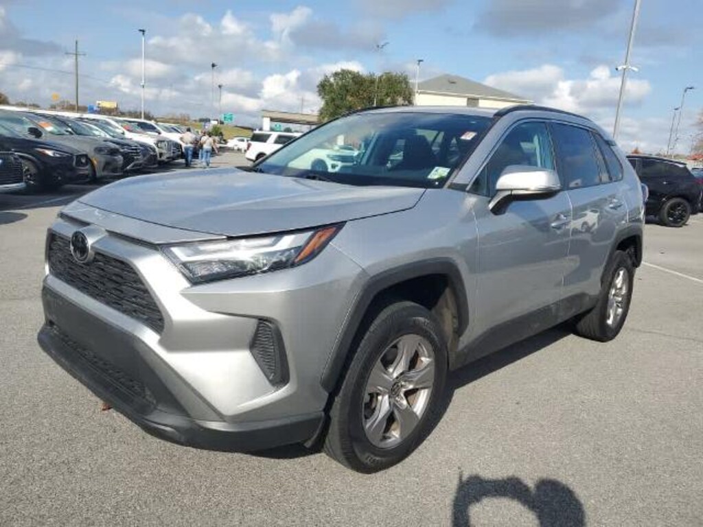 Used 2022 Toyota RAV4 XLE SUV