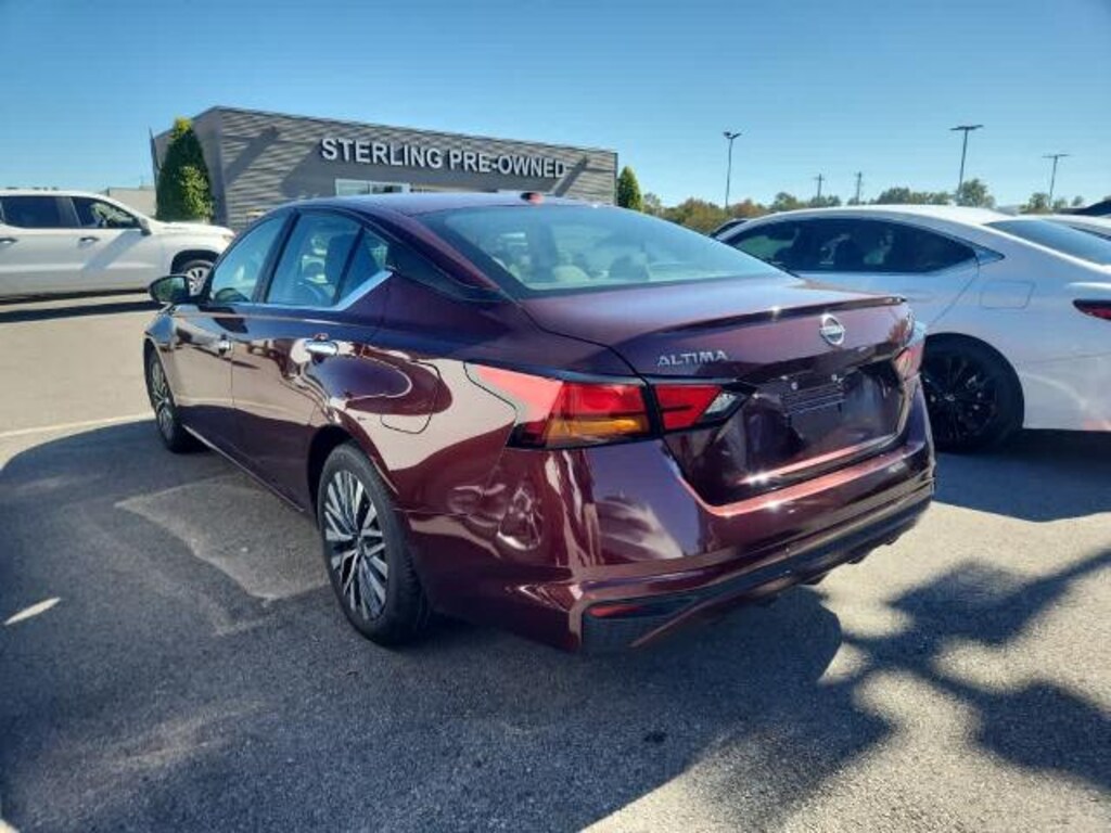 Used 2025 Nissan Altima SV Sedan