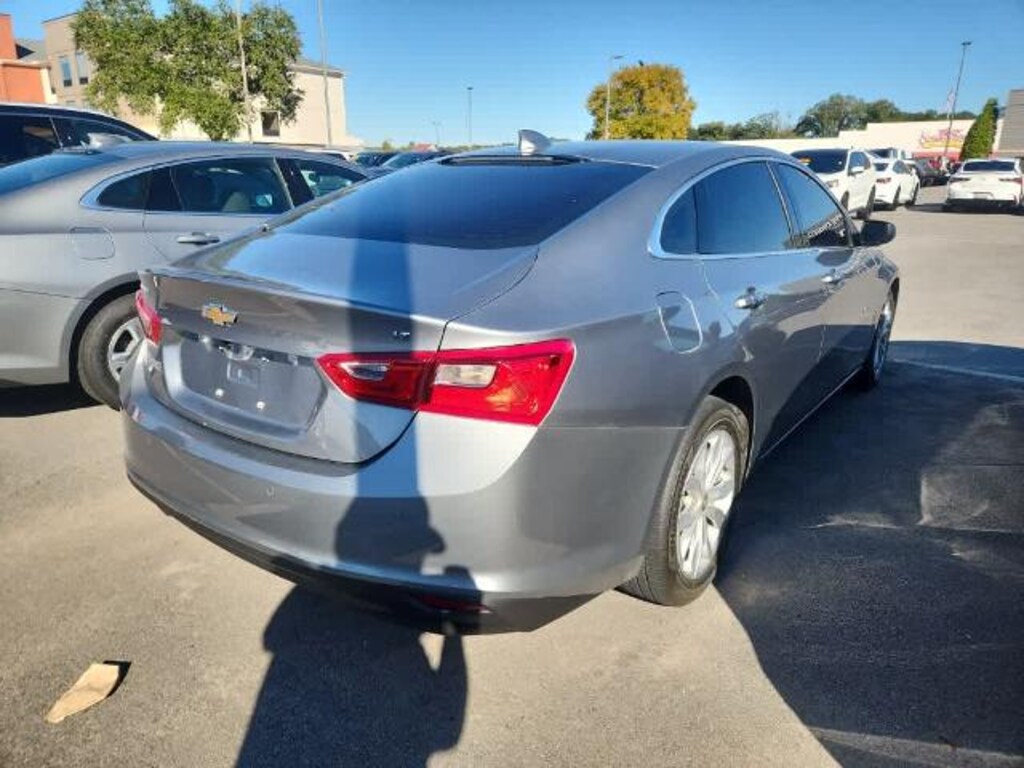 Used 2024 Chevrolet Malibu LT w/1LT Sedan