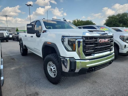 2024 GMC Sierra 2500HD Pro Crew Cab Short Bed Truck