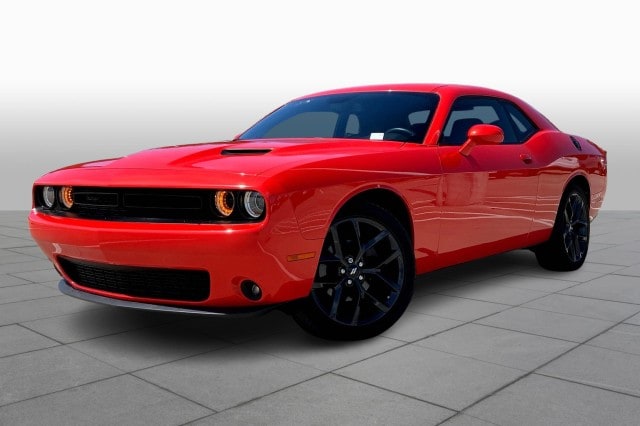 2019 Dodge Challenger SXT's photo
