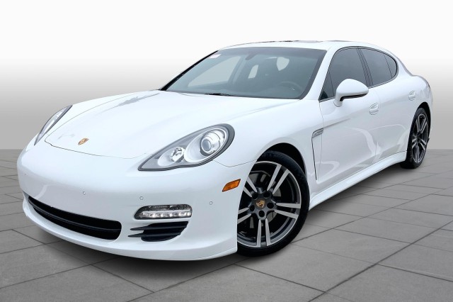 2013 Porsche Panamera Base's photo