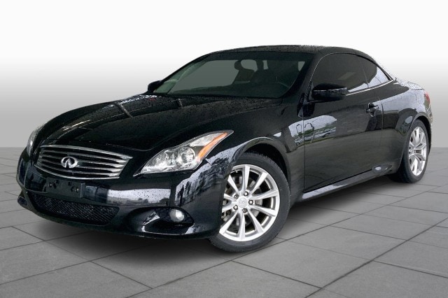 2014 INFINITI Q60 Convertible Base's photo