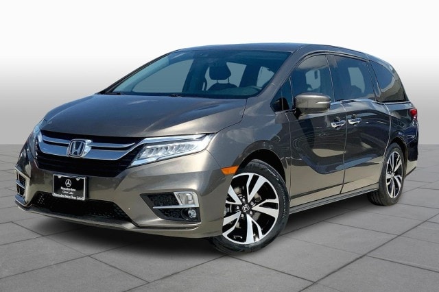 2019 Honda Odyssey Elite's photo