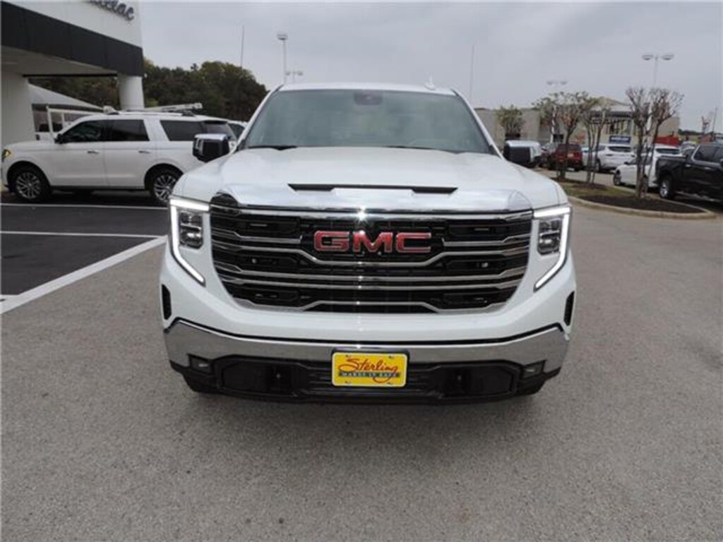 New 2022 GMC Sierra 1500 SLT Truck Crew Cab