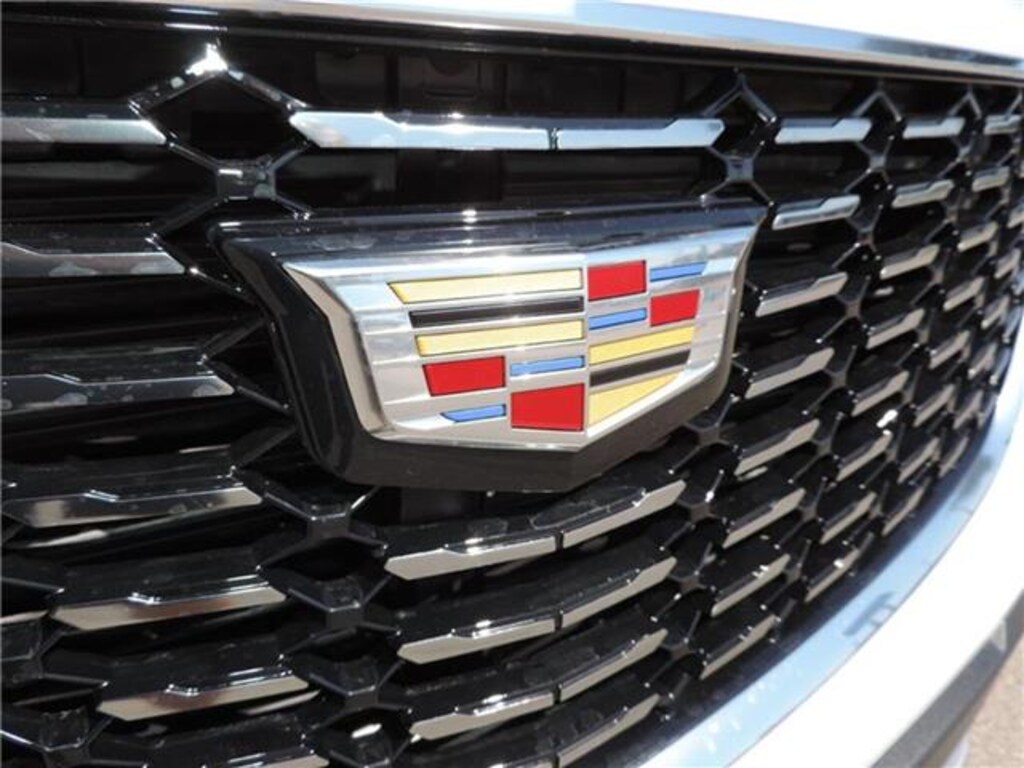 New 2023 CADILLAC XT4 Premium Luxury SUV