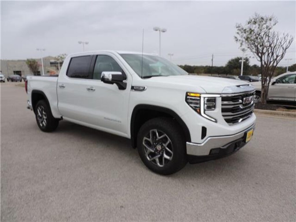 New 2022 GMC Sierra 1500 SLT Truck Crew Cab
