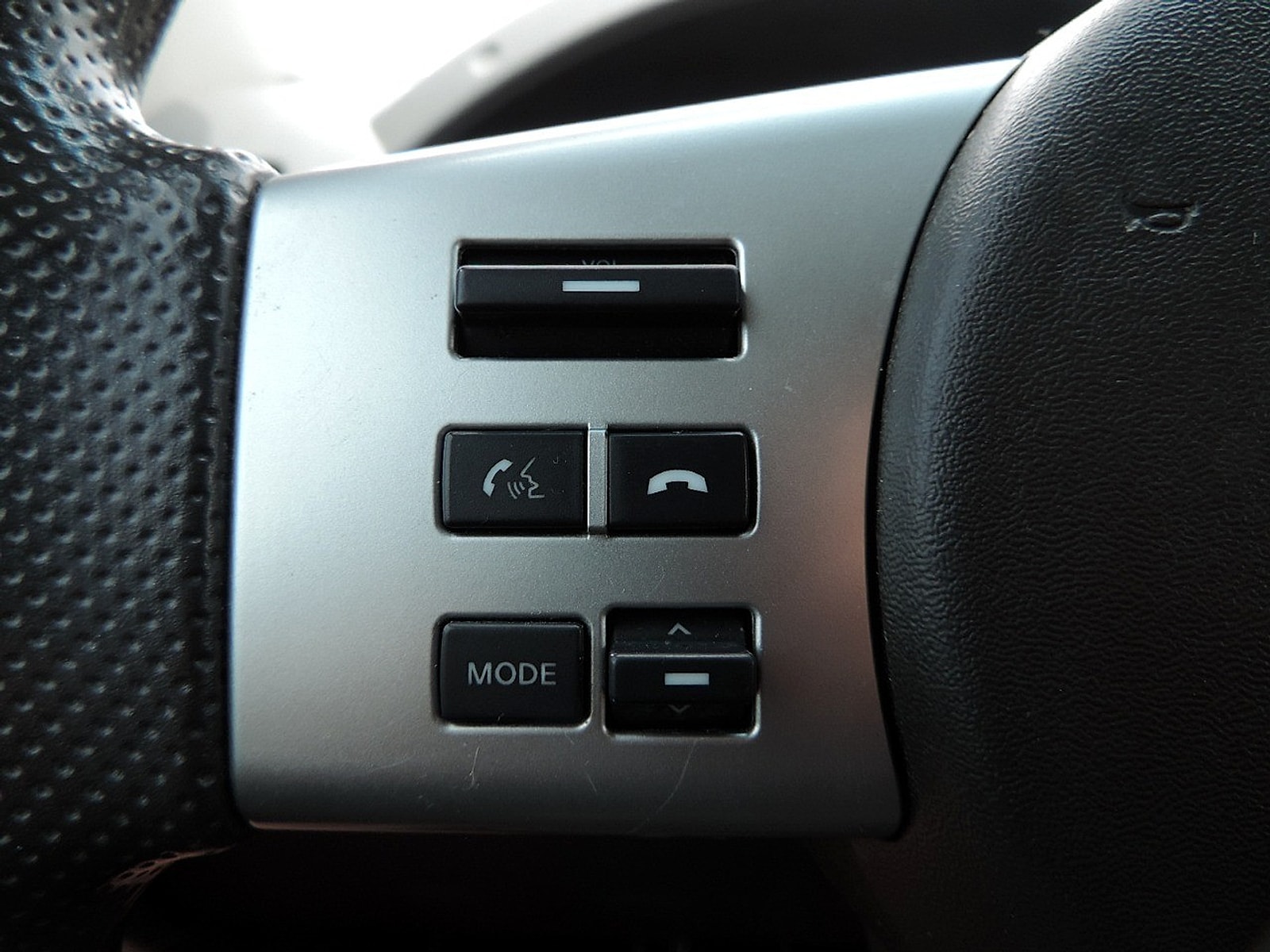 2015 Nissan Xterra S - Photo 23