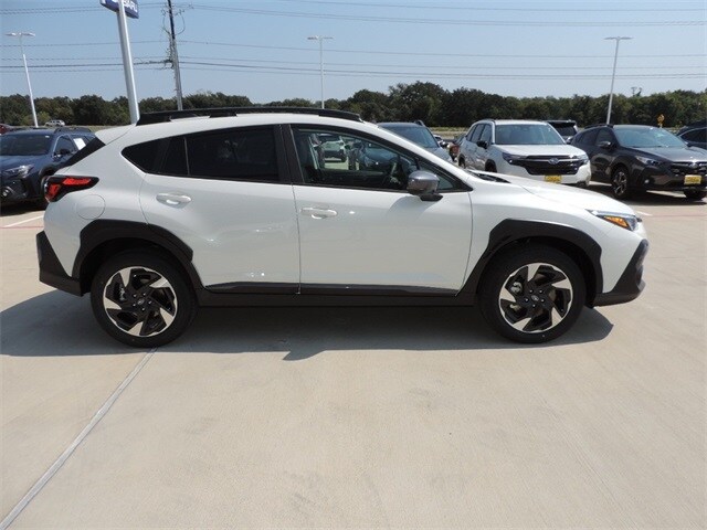 2025 Subaru Crosstrek Limited photo 3