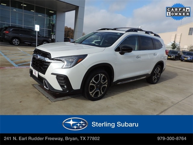 2024 Subaru Ascent Touring's photo