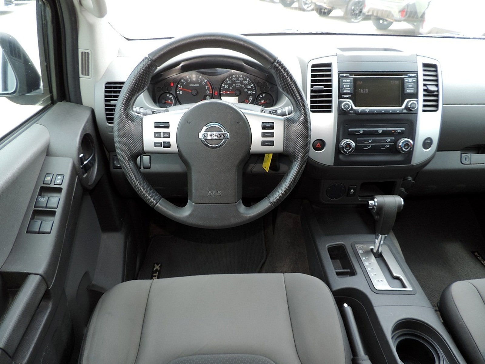 2015 Nissan Xterra S - Photo 18