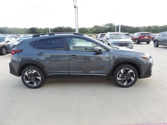 2025 Subaru Crosstrek Limited photo 4