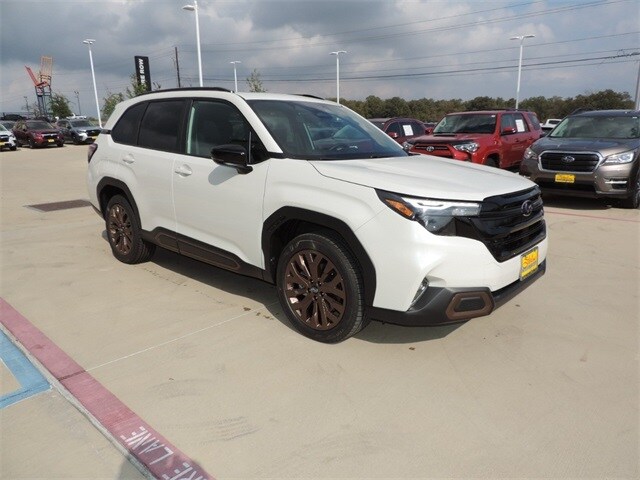 2026 Subaru Forester Sport photo 2