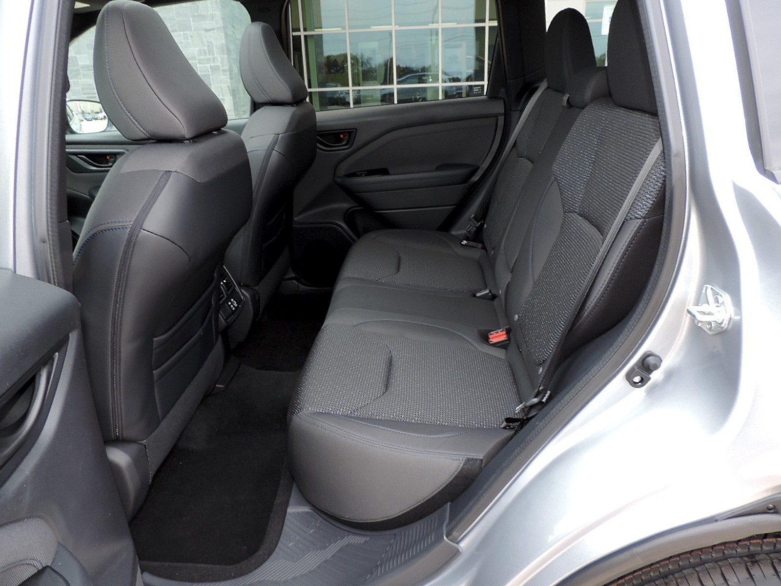 2026 Subaru Forester Premium - Photo 15