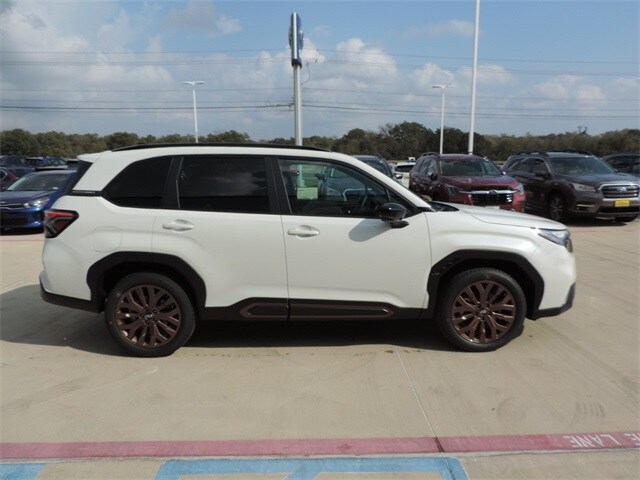 2026 Subaru Forester Sport photo 3