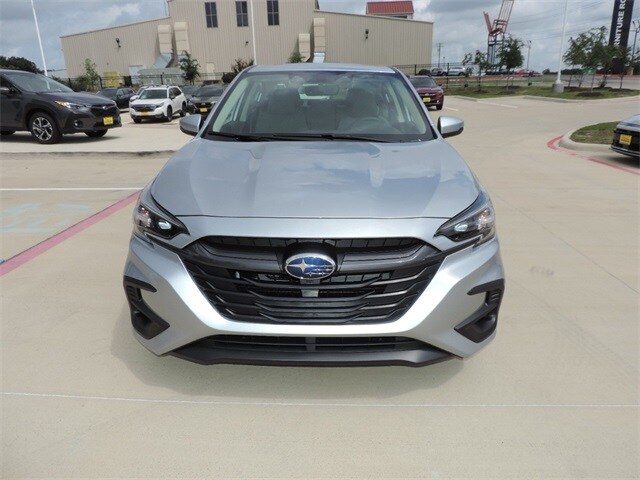 2025 Subaru Legacy Premium photo 2