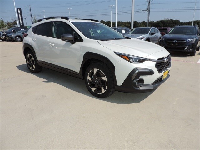 2025 Subaru Crosstrek Limited photo 2